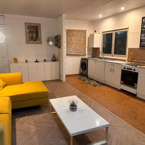 La maison d'à côté，位于La Tarodière的酒店