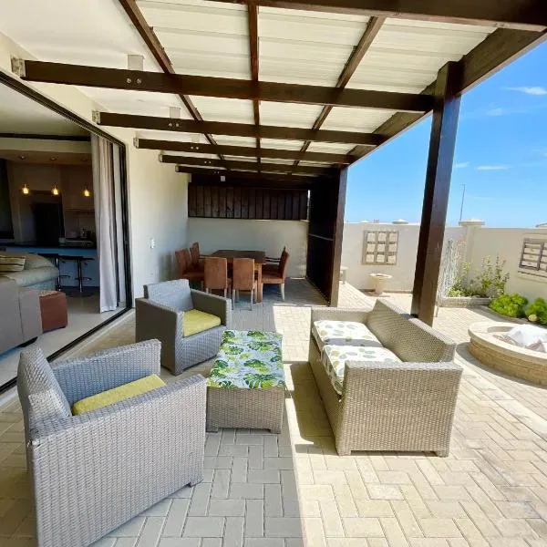 Ocean Whisper Family Condo，位于斯瓦科普蒙德的酒店