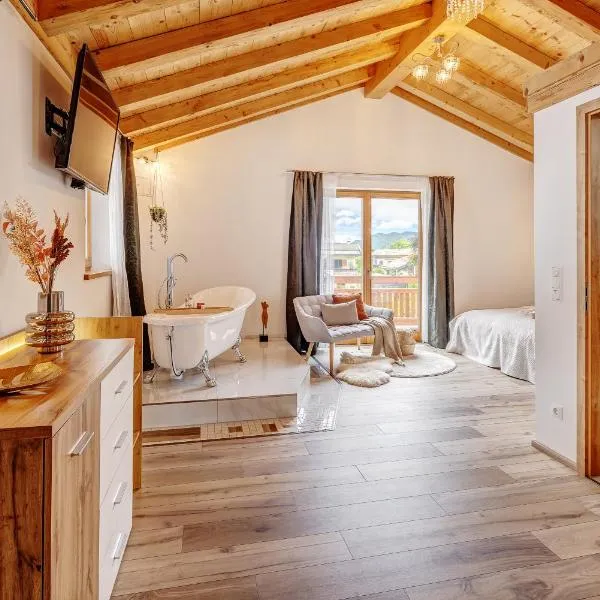 Landhaus Trinis - Kleine Kaffee Tee Theke mit Kühlschrank - Parkplatz，位于若特阿赫-埃根的酒店