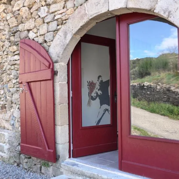 Mas de la Borie -Chambre d'hôtes，位于Joannas的酒店
