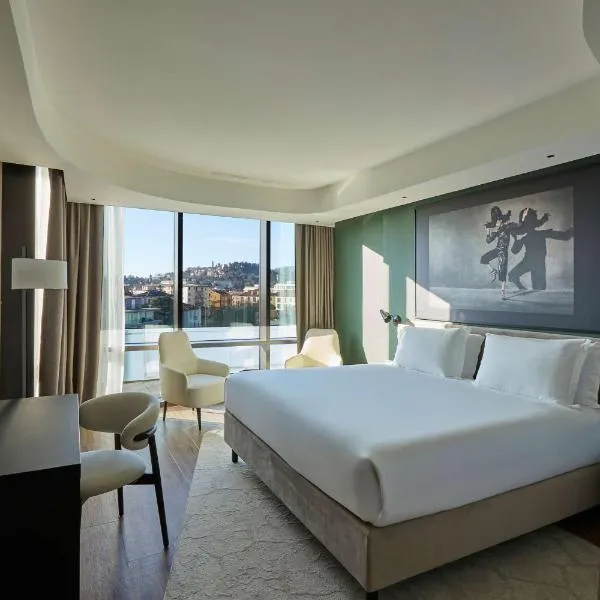 Radisson Blu Hotel, Bergamo ChorusLife，位于贝加莫的酒店