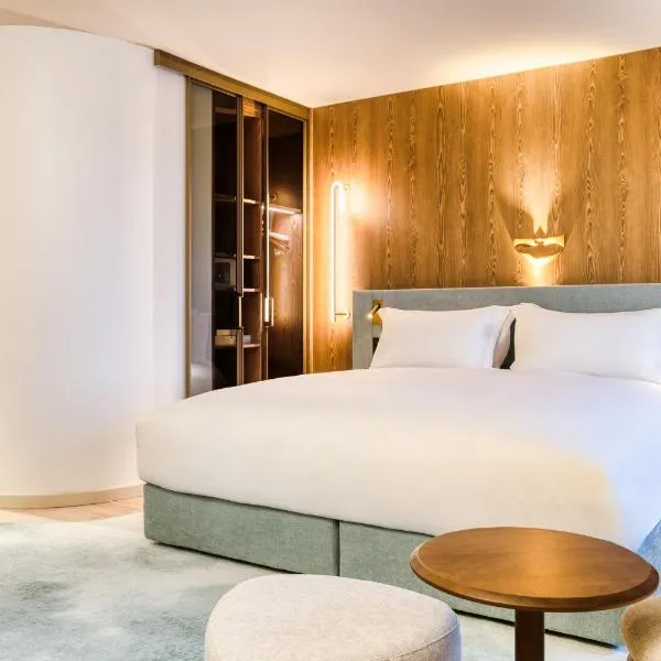 Mövenpick Hotel Brussels Airport，位于扎芬特姆的酒店