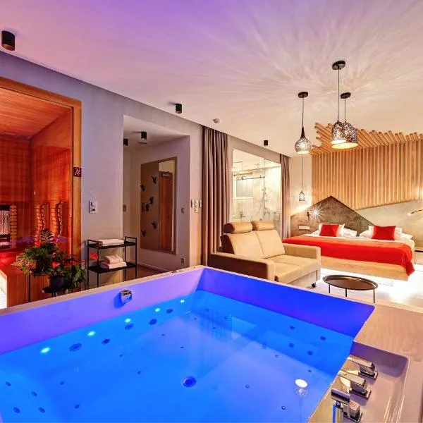 Wellness Hotel Fénix，位于利贝雷茨的酒店