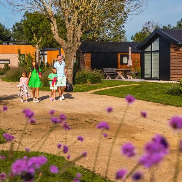 EuroParcs Kagerplassen，位于Warmond的酒店