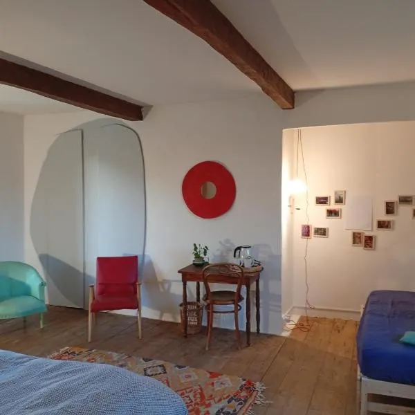 Chez Olive et Garance，位于Couret的酒店
