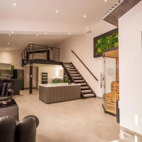 Mezza 47 spa，位于Précy-sur-Oise的酒店