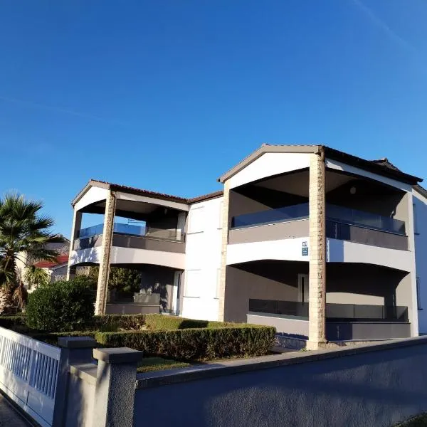 杜达公寓，位于维尔的酒店