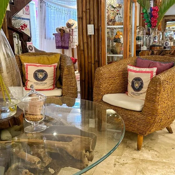 Casa Jaguar Hotel & Boutique，位于阿卡普尔科的酒店