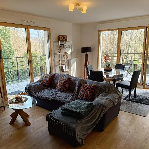 Chez Sibylle ParcNaturelPetitVeniseChevreuseVersaillesOrly appartement entier 69 M2 ou chambre，位于圣雷米·莱谢夫勒斯的酒店