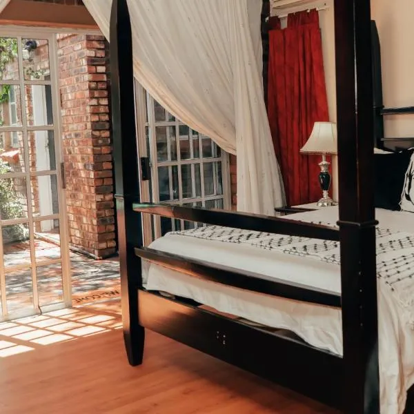Letona Guesthouse，位于库鲁曼的酒店
