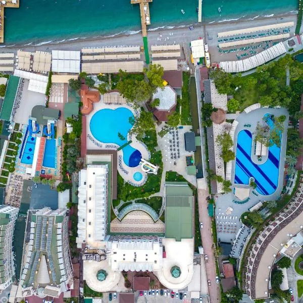 FORE RESORT & SPA，位于凯麦尔的酒店