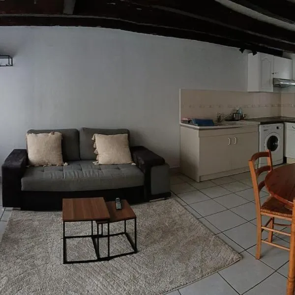 Petite maison tranquille，位于Pleugriffet的酒店