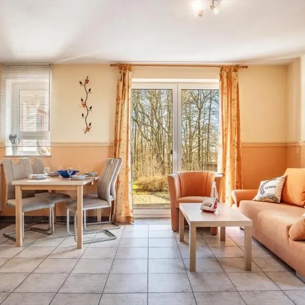 Schwalbennest，位于Buschvitz的酒店