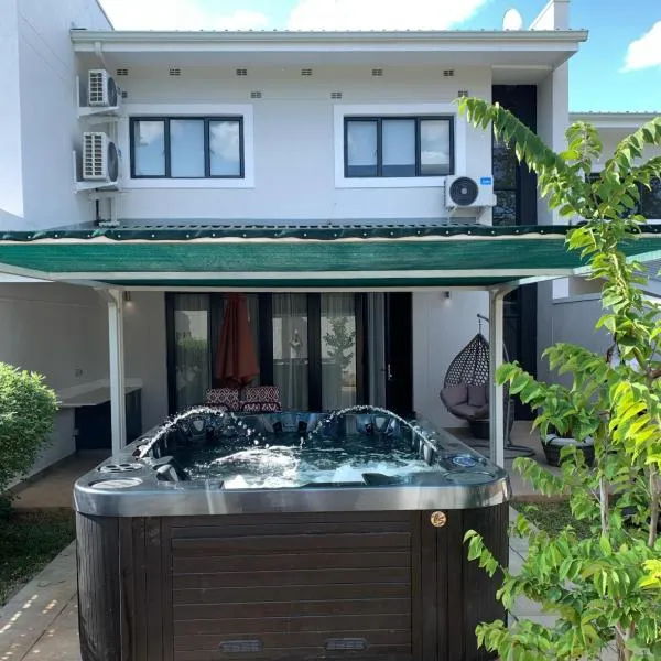 Contours Platinum Peak , Victoria Falls，位于维多利亚瀑布的酒店