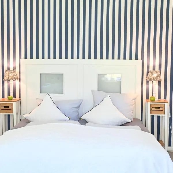 Landsitzhotel und Seminarium Peterhof，位于Hodorf的酒店