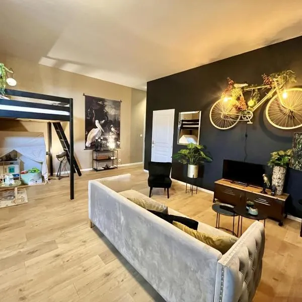 Gîte "Le Loft"，位于Chamblet的酒店