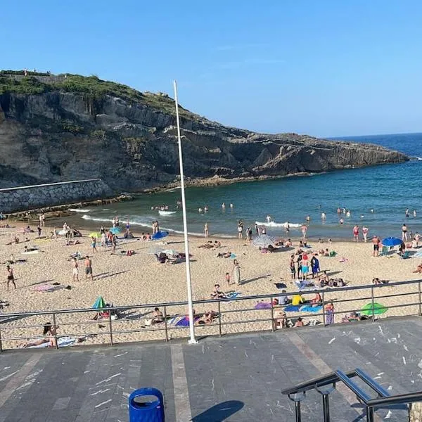 Apartamento Centro y Mar en Llanes，位于利亚内斯的酒店