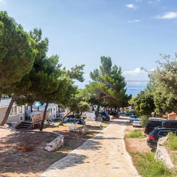 Eurocamp mobilhomes at Simuni，位于伊穆尼的酒店