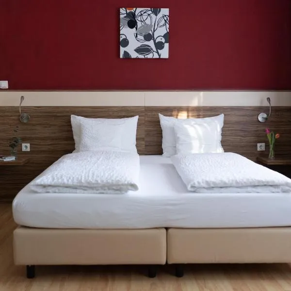 HOTEL MARIA，位于格拉马特诺伊锡德尔的酒店