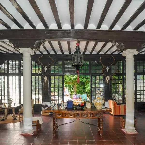 Casa Serenna，位于Torrejón de Velasco的酒店