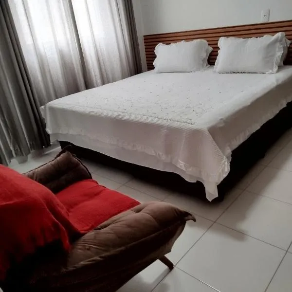 Condomínio Boulevard das Palmeiras，位于坎博里乌的酒店