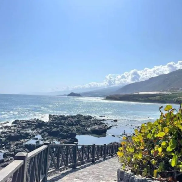 Casa Vacacional Nona，位于Caleta de Interián的酒店