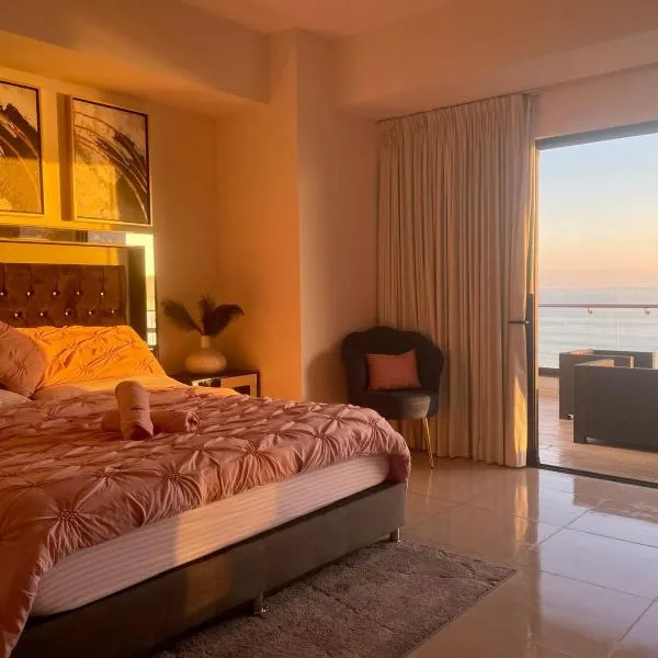 Sunset Malecón View，位于马萨特兰的酒店