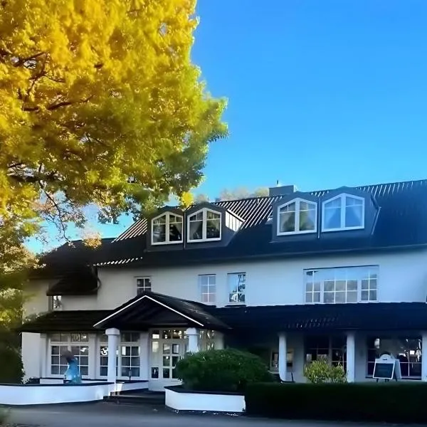 柏林公园酒店，位于巴特法灵博斯特尔的酒店