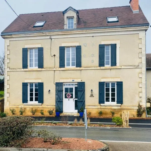 Ancien Relais de Poste The Old Post Office，位于Saint-Martial-dʼAlbarède的酒店
