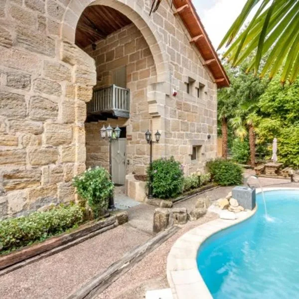 Au Petit Grammont - Piscine & Jacuzzi,位于拉卡佩勒-马里瓦勒的酒店