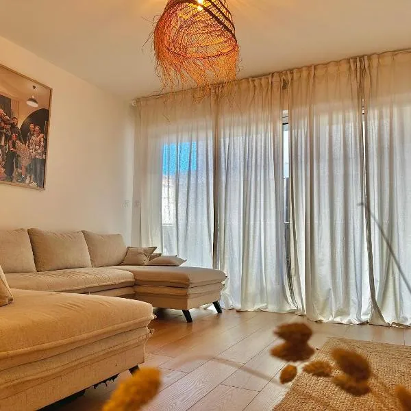 Appartement plage et lac，位于布科·莱斯白老城的酒店