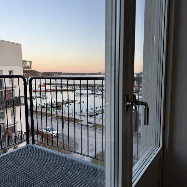 Rindö Hamn Bed & Breakfast，位于瓦克斯霍尔姆的酒店