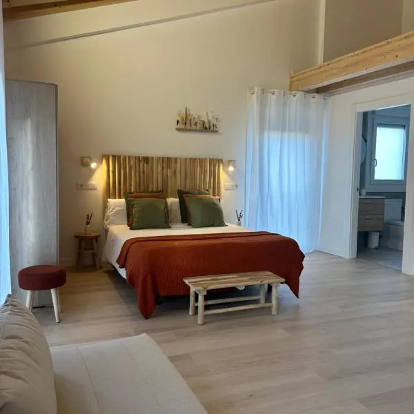 Apartamentos COVARRUBIAS 3 ESTUDIO，位于科瓦鲁维亚斯的酒店