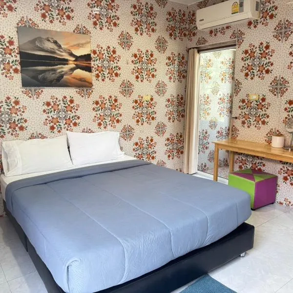 Jampathong mansion，位于Ban Bo Han的酒店