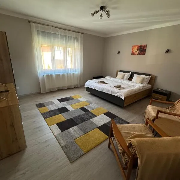 Kyuka House，位于阿拉德的酒店