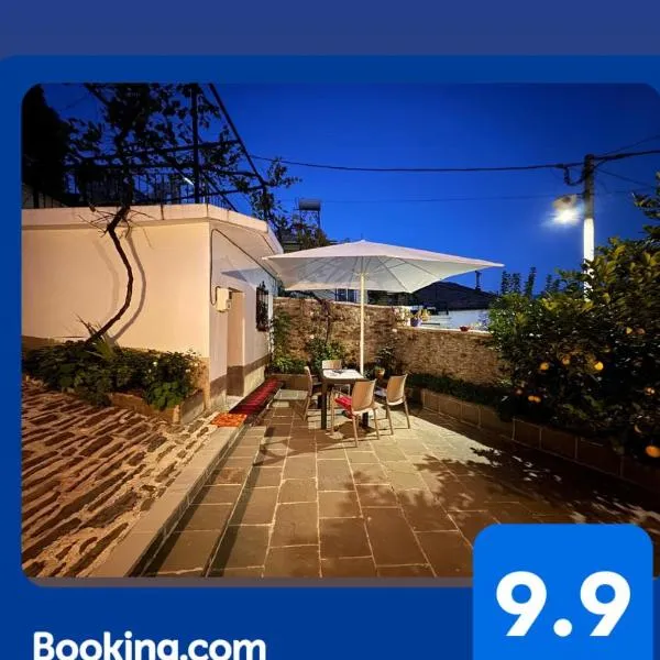 Mezini Guest House，位于吉诺卡斯特的酒店