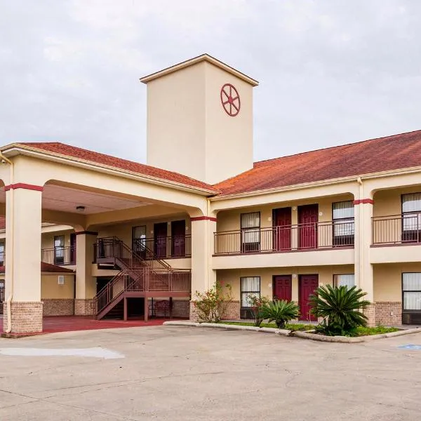 OYO Hotel LSU，位于艾伦港的酒店