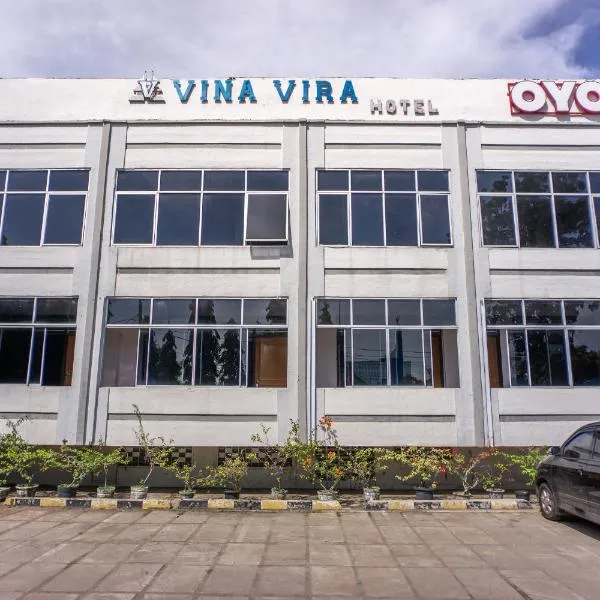 OYO 2180 Vina Vira Hotel，位于Lhokseumawe的酒店