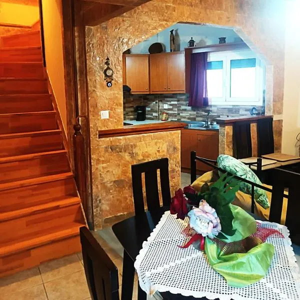 Dimi House，位于圣马太奥斯的酒店
