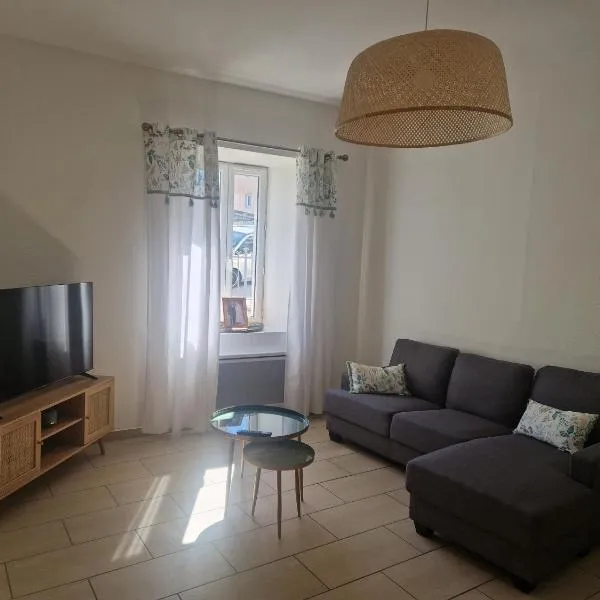 La Villa Cécile，位于Saint-Martin-de-Villereglan的酒店