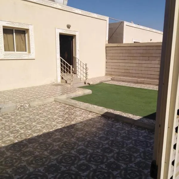 شقق لين，位于Ḑubā的酒店