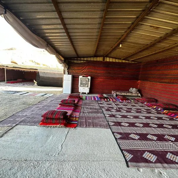 Khan Yaelim，位于阿拉德的酒店