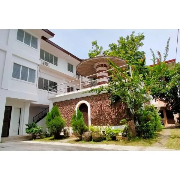 OYO 799 Ddd Habitat Iloilo，位于伊洛伊洛的酒店