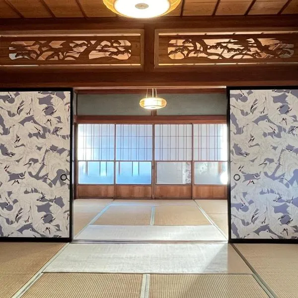 城下町小諸の古民家 - 町屋の隠れ宿-椛庵 Japanese old folk house - momijian，位于小诸市的酒店