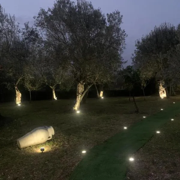 Tenuta degli Uliveti，位于圣埃利亚-菲尔梅拉彼得的酒店