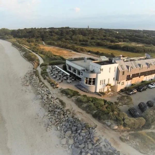 Logis Hôtel & Restaurant LES MOUETTES - Larmor Plage, Proche de LORIENT，位于拉尔莫普拉格的酒店