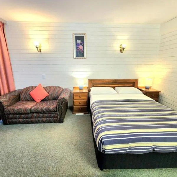 Finley Motel，位于Finley的酒店