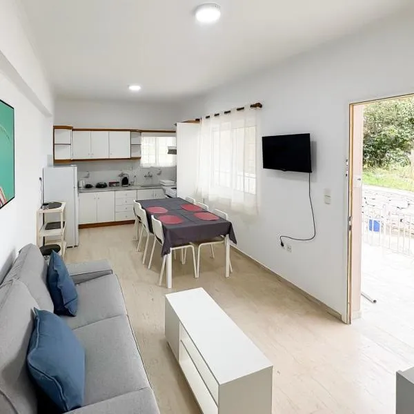 Filio's home，位于Zárakes的酒店