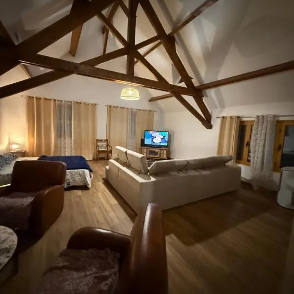 Chambre dans une Ecurie，位于Avilly-Saint-Léonard的酒店