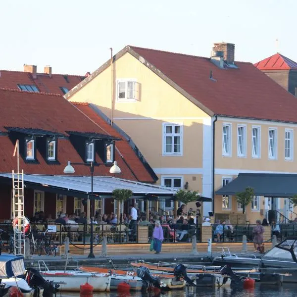 Åhus Gästgivaregård，位于奥胡斯的酒店